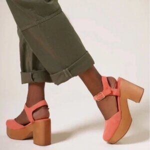 Charlotte Stone Sal Suede Platform Clogs Sandals in Cerise Pink